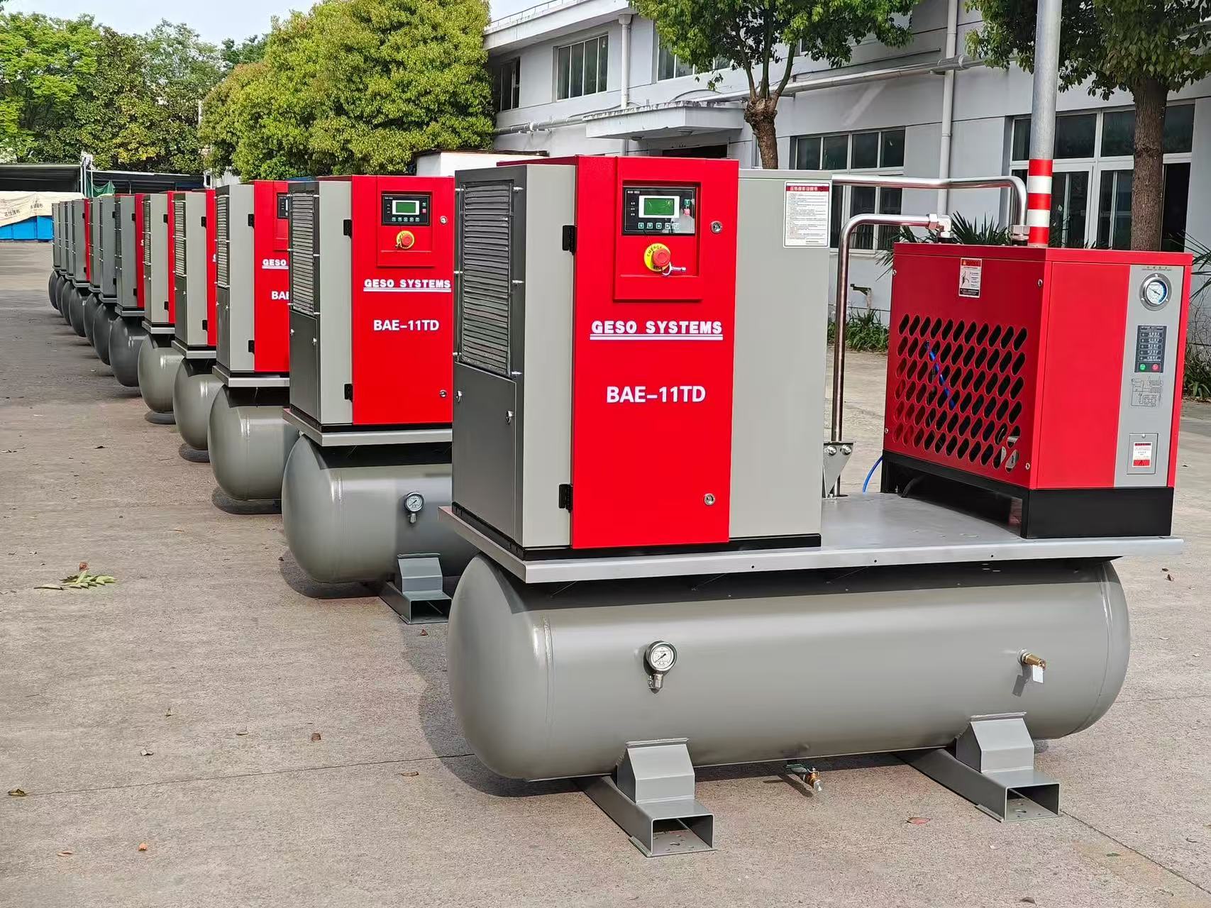 Toepassingen en voordelen van geïntegreerde schroefluchtcompressoren in de verpakkingsindustrie
